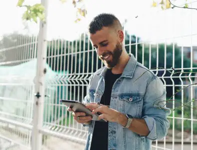 Por que investir em camisetas personalizadas é um ótimo negócio?